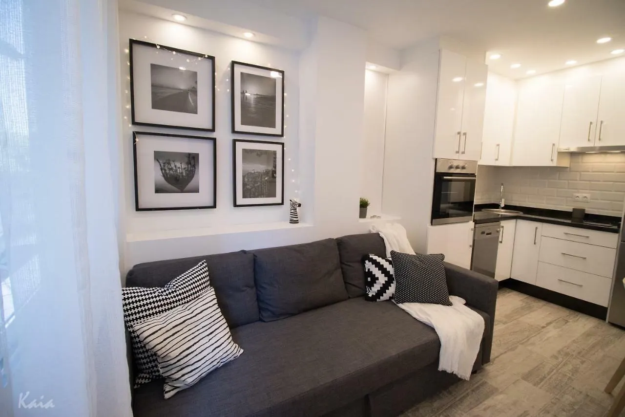 Los Cisnes II - Modern Apartment Benalmádena 0*,  Espagne